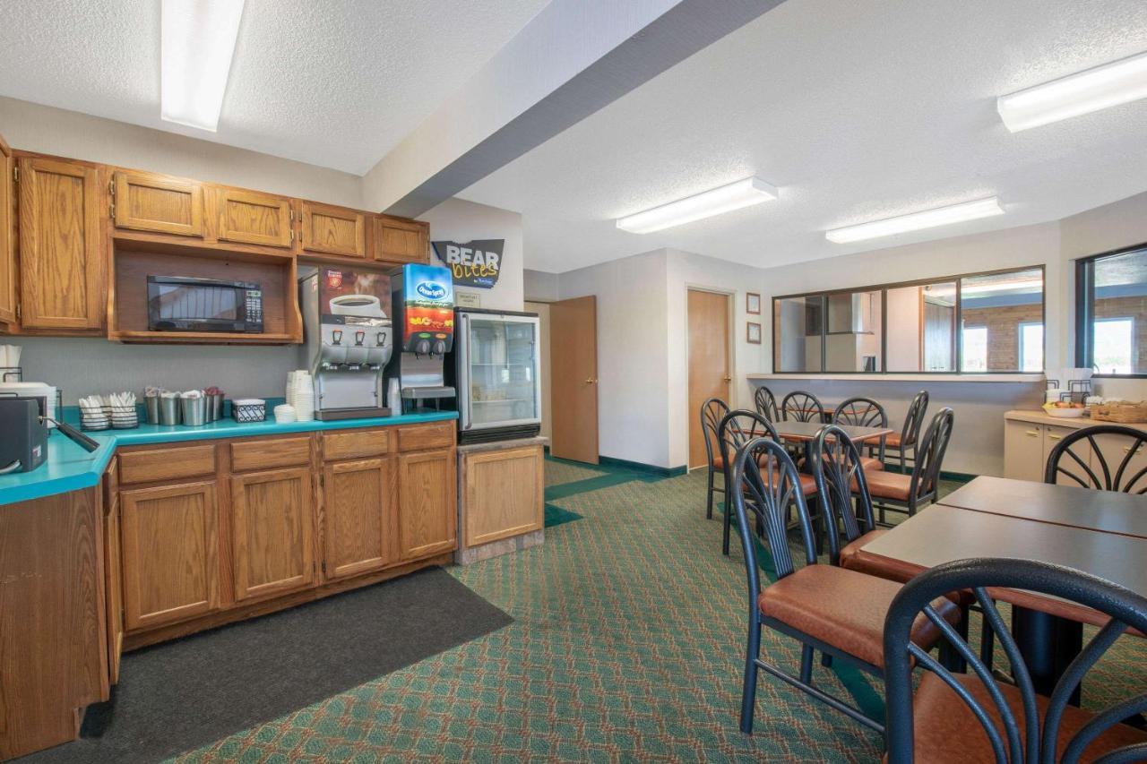 Travelodge By Wyndham Spearfish Zewnętrze zdjęcie